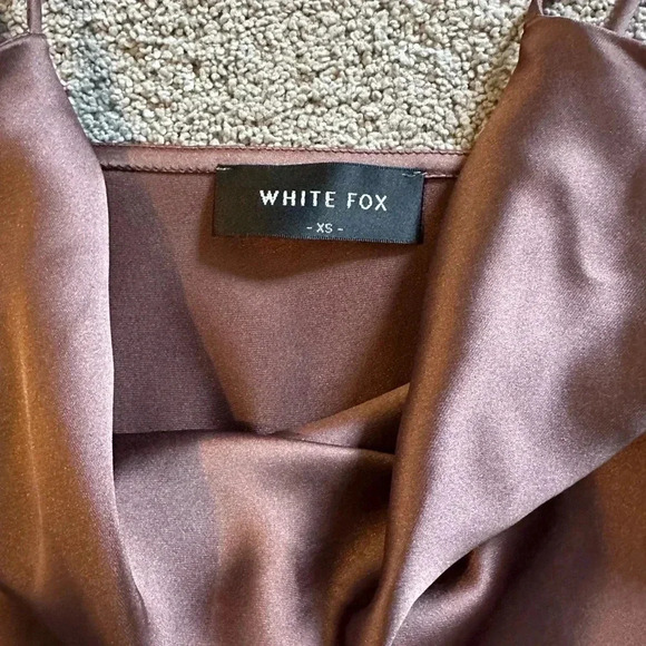 WHITE FOX MINI DRESS - Picture 8 of 8